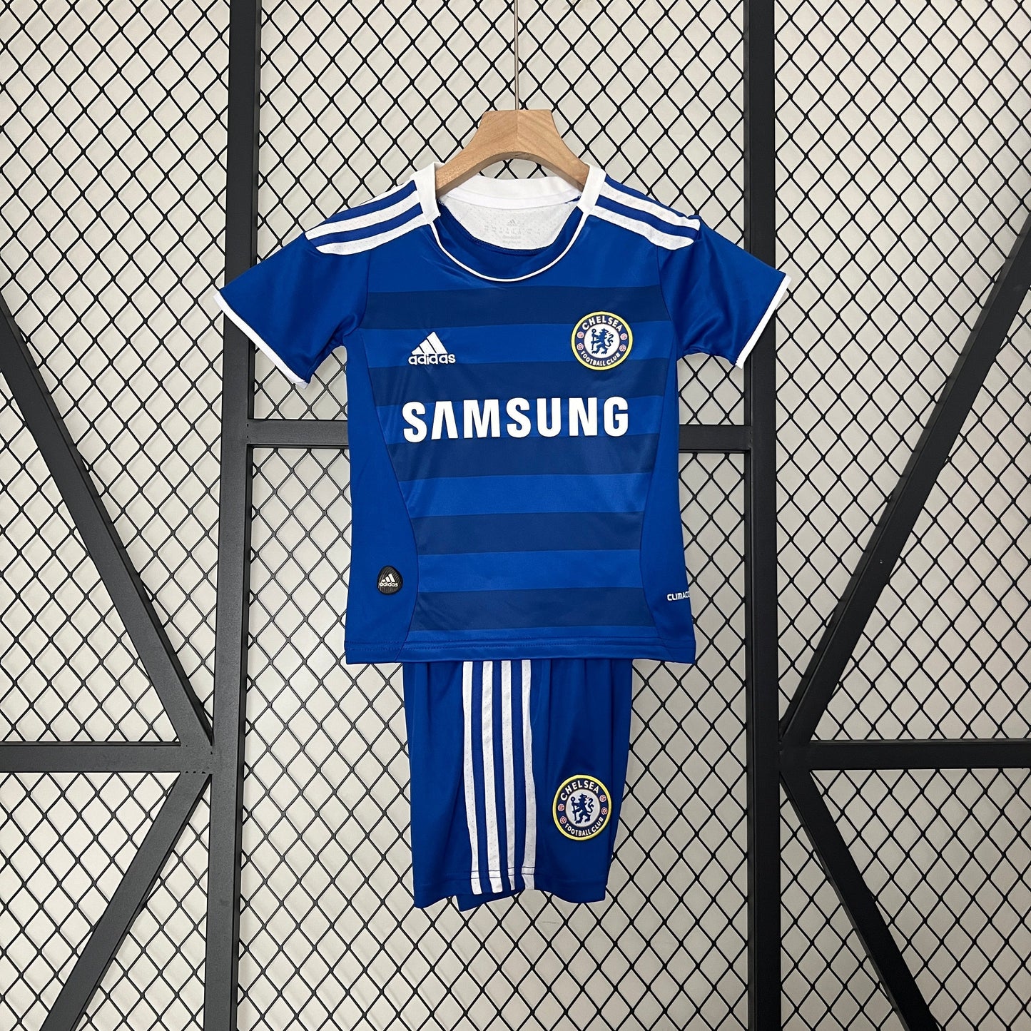 CHELSEA CHAMPHIONS LEAGUE I 2012 CHILDREN'S KIT (RETRO)