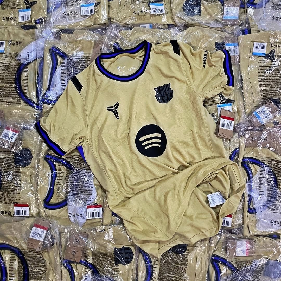 BARCELONA II MAMBA EDITION 25/26 MAN