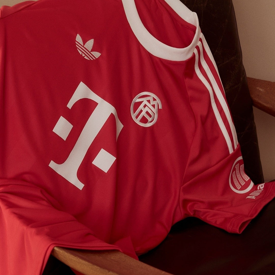 BAYERN MUNICH III PORTERO 25/26 HOMBRE