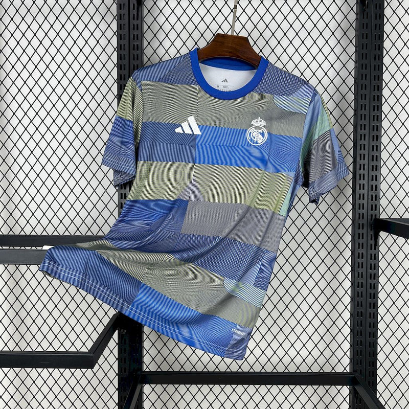REAL MADRID CALENTAMIENTO I 25/26 FAN LANZAMIENTO