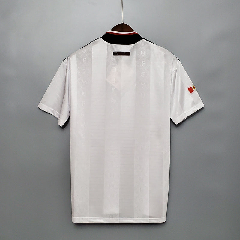 MANCHESTER UNITED I 97/98 FAN (RETRO)