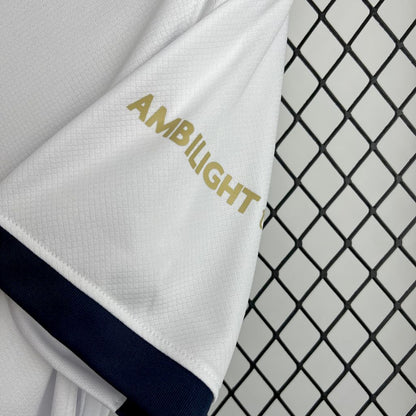 BARCELONA WHITE 25/26 MAN SHOOTING