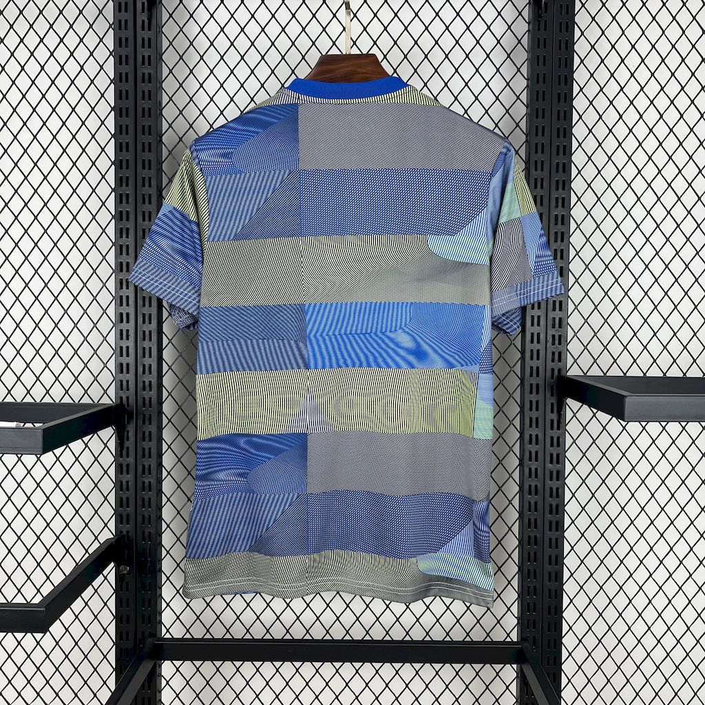 REAL MADRID CALENTAMIENTO I 25/26 HOMBRE LANZAMIENTO