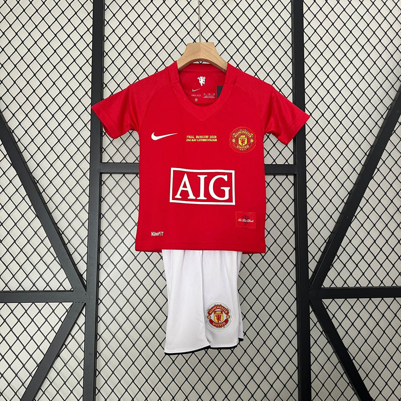 MANCHESTER UNITED ESPECIAL FINAL CHAMPHIONS LEAGUE I 07/08 KIDS SET (RETRO)