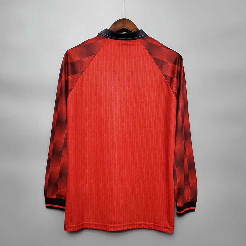 MANCHESTER UNITED I 1996 FAN (RETRO) MANGA LARGA