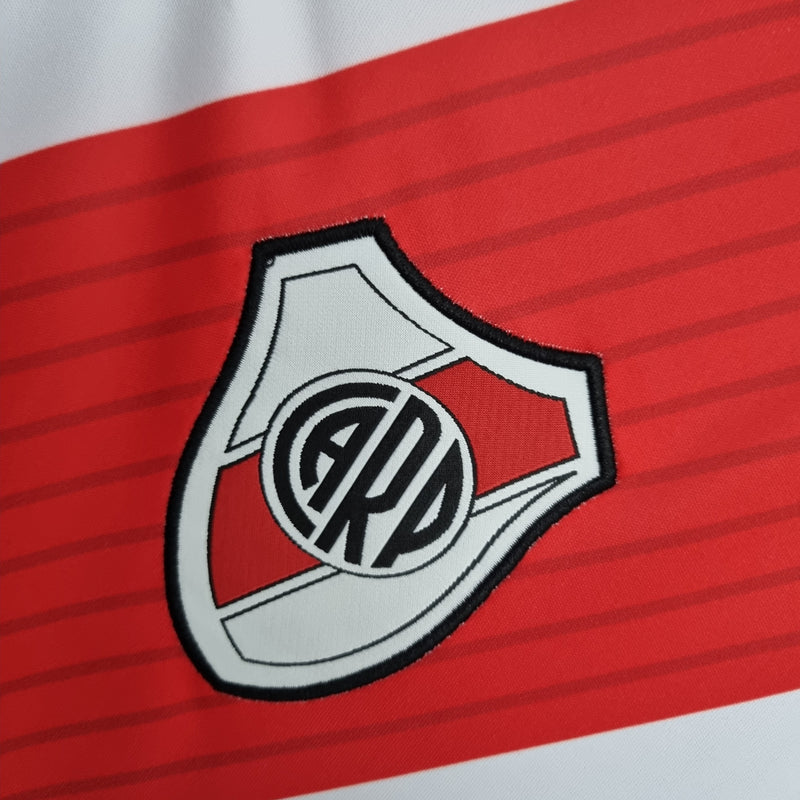 RIVER PLATE I 18/19 FAN (RETRO)