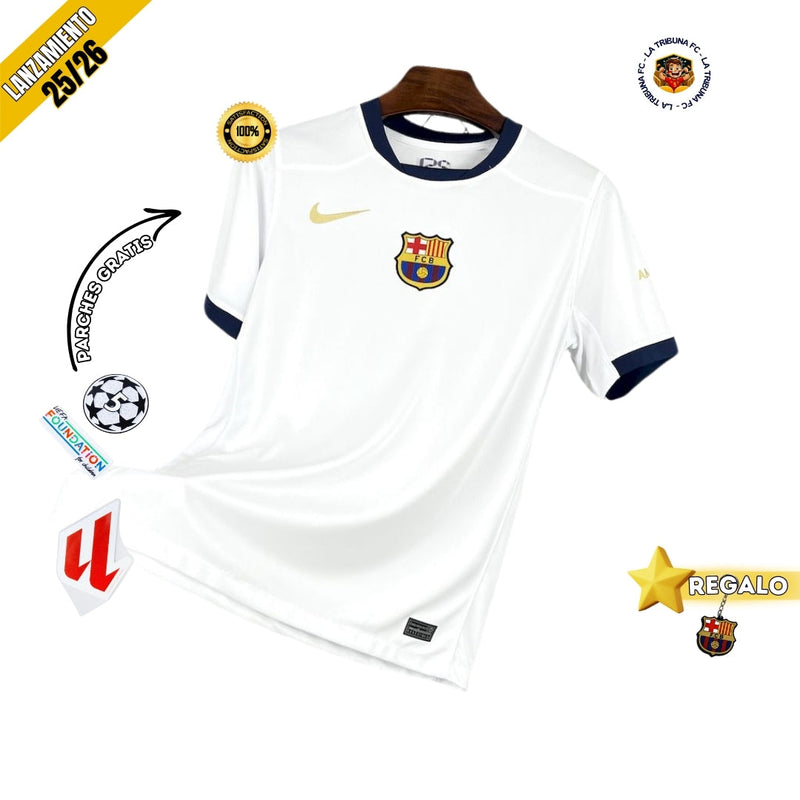 BARCELONA BLANCA 25/26 FAN LANZAMIENTO