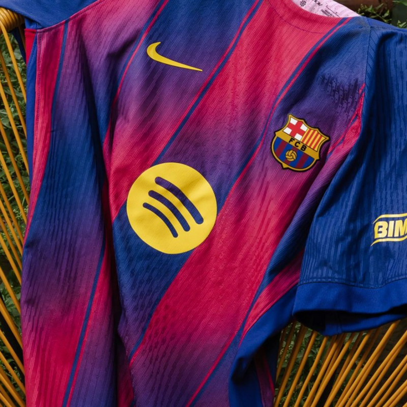 BARCELONA I 25/26 FAN (VERSIÓN JUGADOR)