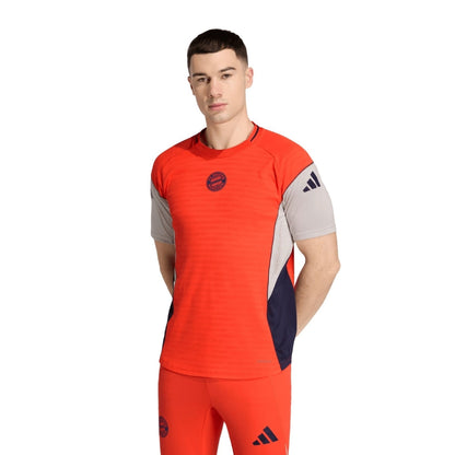 BAYERN MUNICH II ENTRENAMIENTO 25/26 HOMBRE