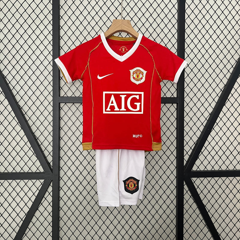 MANCHESTER UNITED I 06/07 KIDS SET (RETRO)