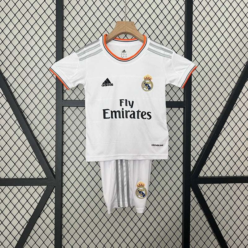 REAL MADRID I 13/14 KIDS SET (RETRO)