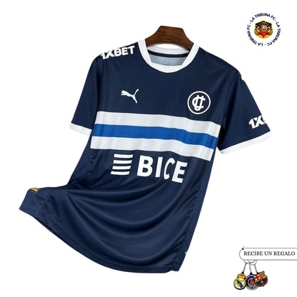 UNIIVERSIDAD CATOLICA III 25/26 HOMBRE