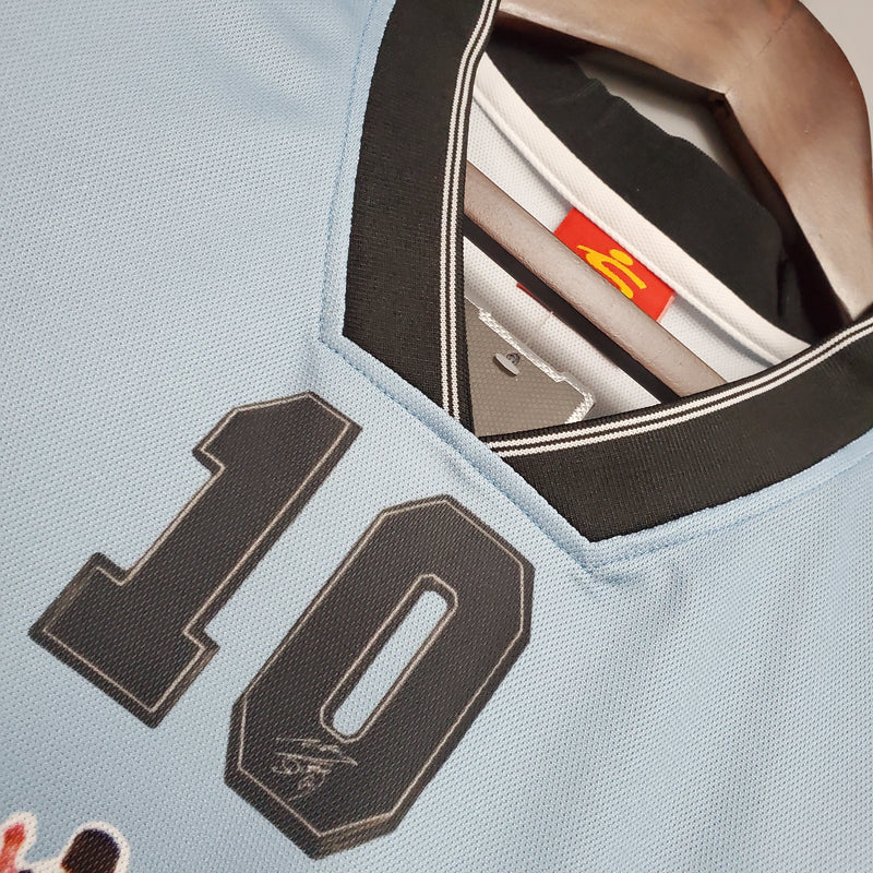 ARGENTINA EDICIÓN COMEMORATIVA 2001 FAN (RETRO)
