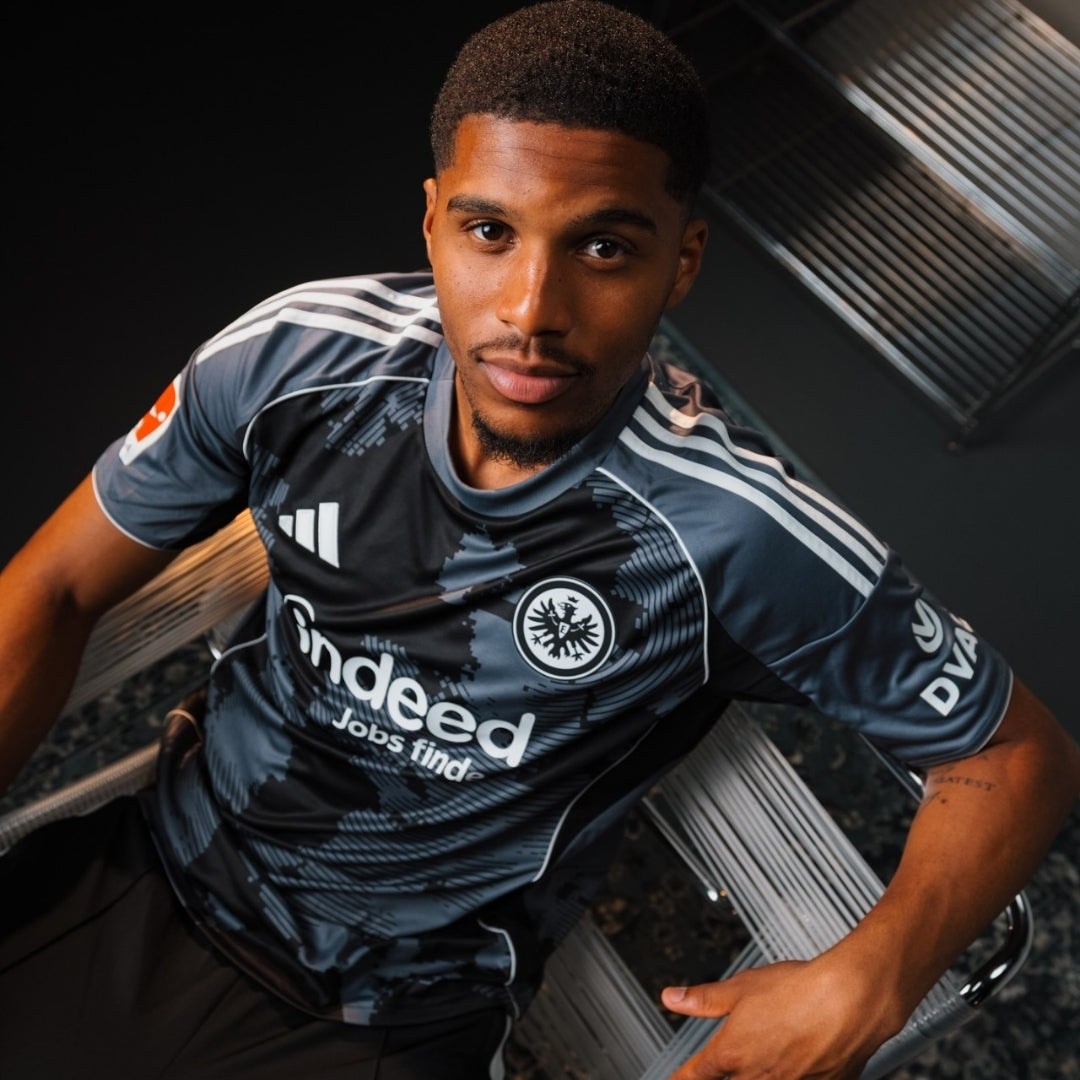 EINTRACHT FRANKFURT III 25/26 HOMBRE
