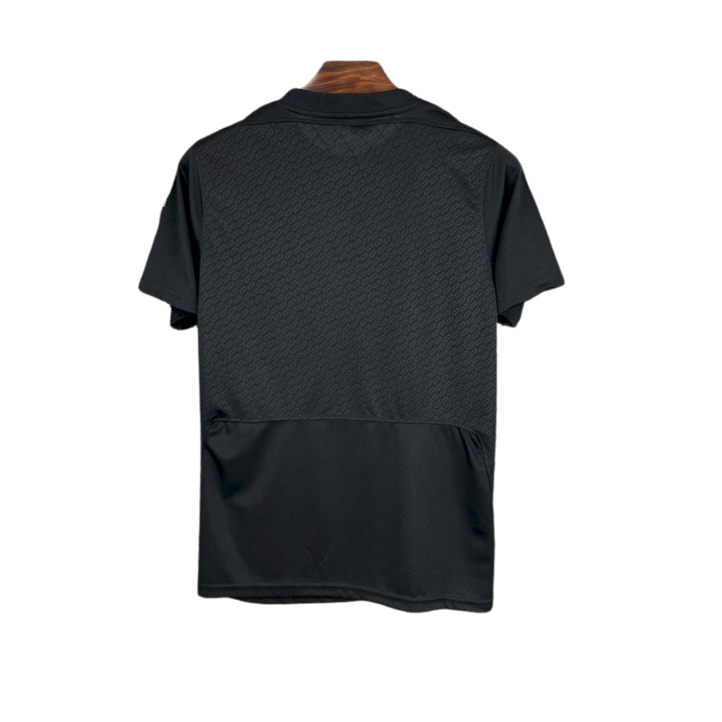LIVERPOOL SPECIAL EDITION 25/26 FAN