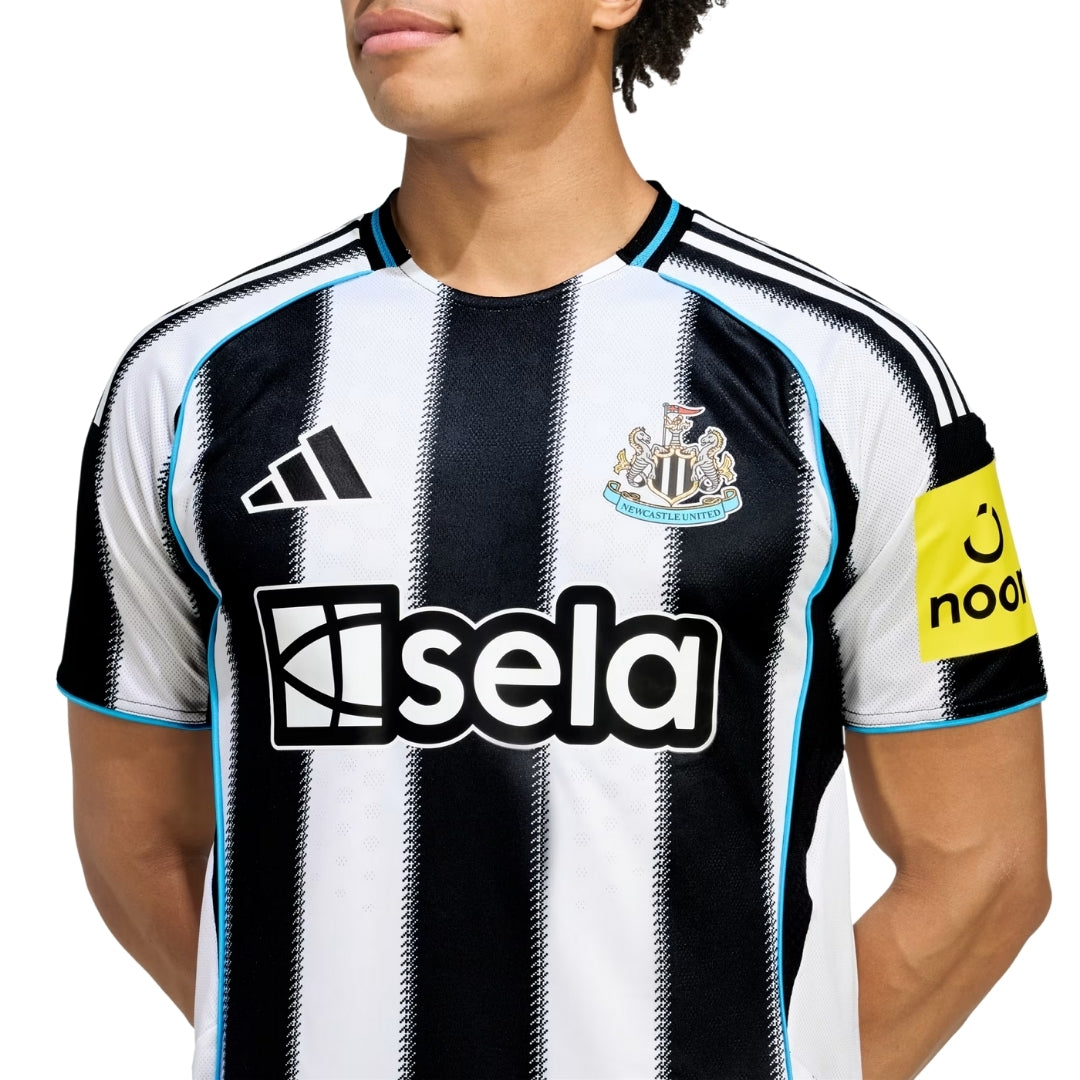 NEWCASTLE UNITED I 25/26 HOMBRE (VERSIÓN JUGADOR)