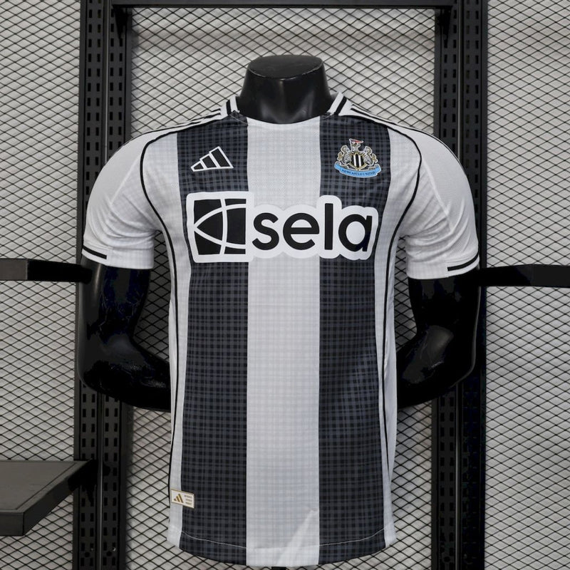 NEWCASTLE UNITED I 25/26 FAN (VERSIÓN JUGADOR)
