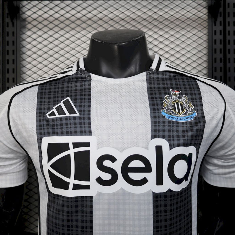 NEWCASTLE UNITED I 25/26 FAN (VERSIÓN JUGADOR)