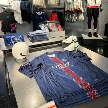 PSG I 25/26 HOMBRE LANZAMIENTO