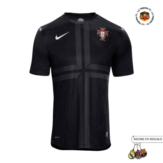 PORTUGAL II 13/14 MAN (RETRO)