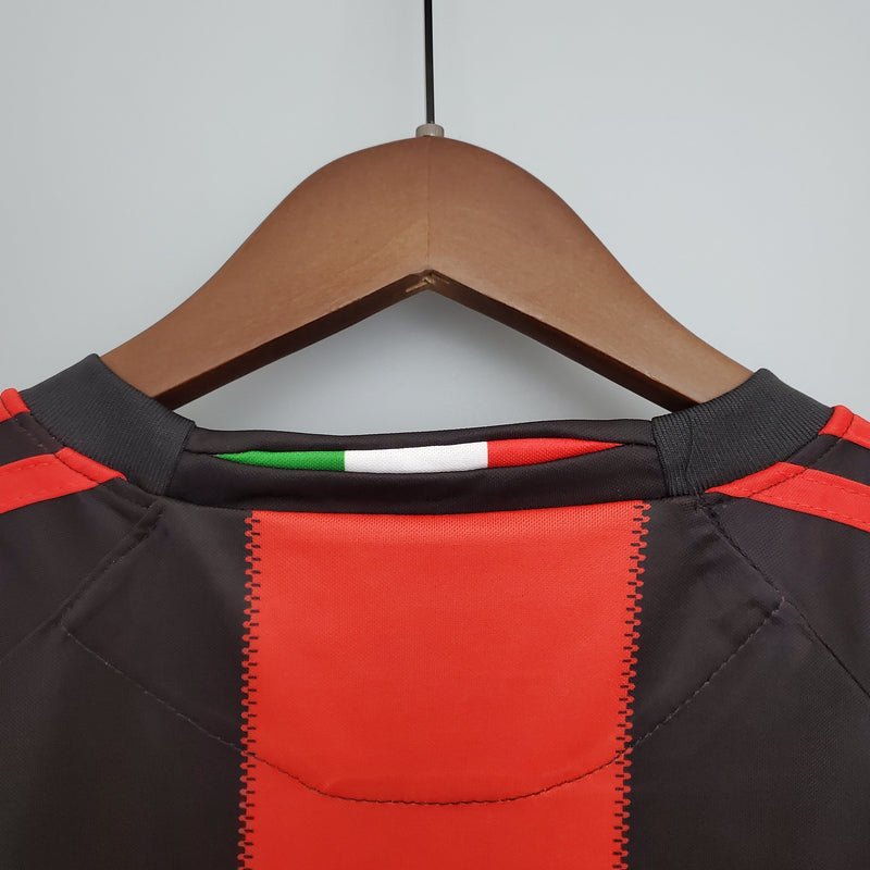 MILAN X 10/11 FAN (RETRO)