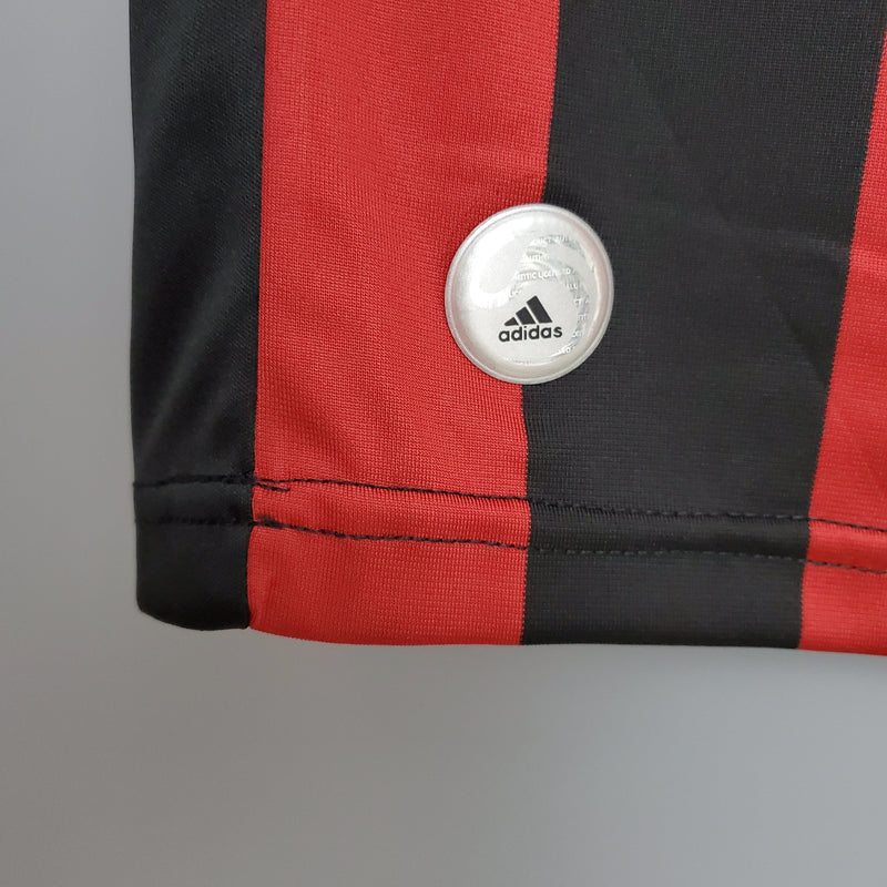 MILAN I 09/10 FAN (RETRO)