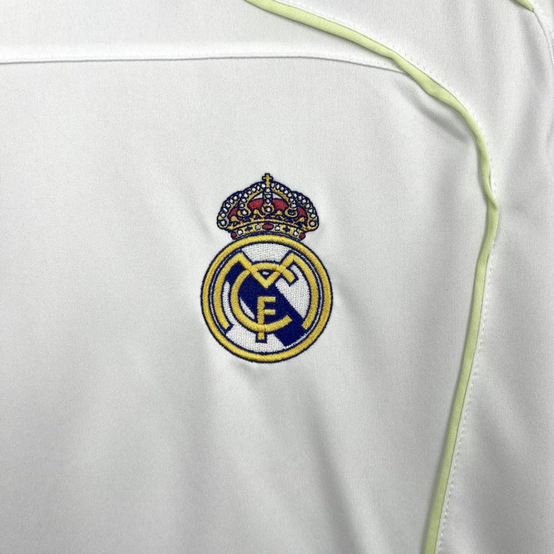 REAL MADRID SPECIAL EDITION 25/26 FAN